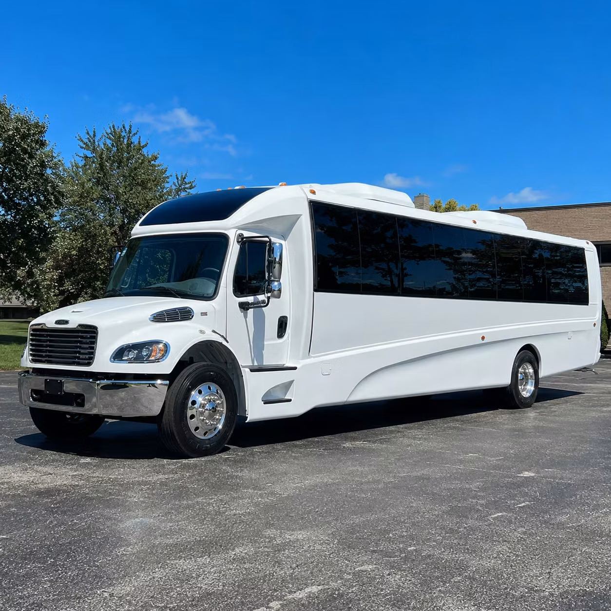 25 passenger minibus