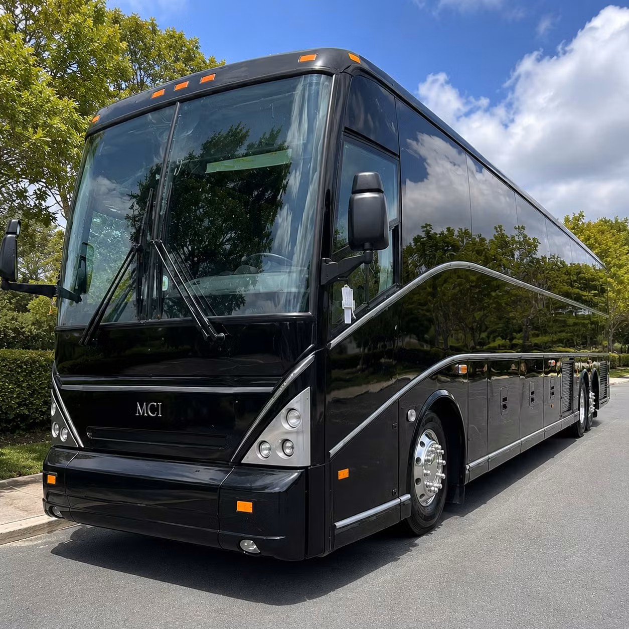 daly city employee commuter shuttles that keep your team moving
